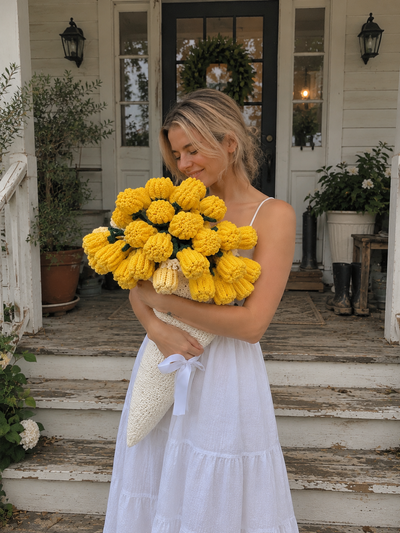 The Everpetal Bouquet Blanket