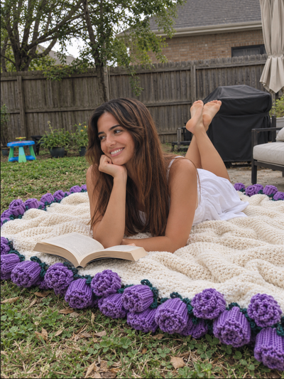 The Everpetal Bouquet Blanket