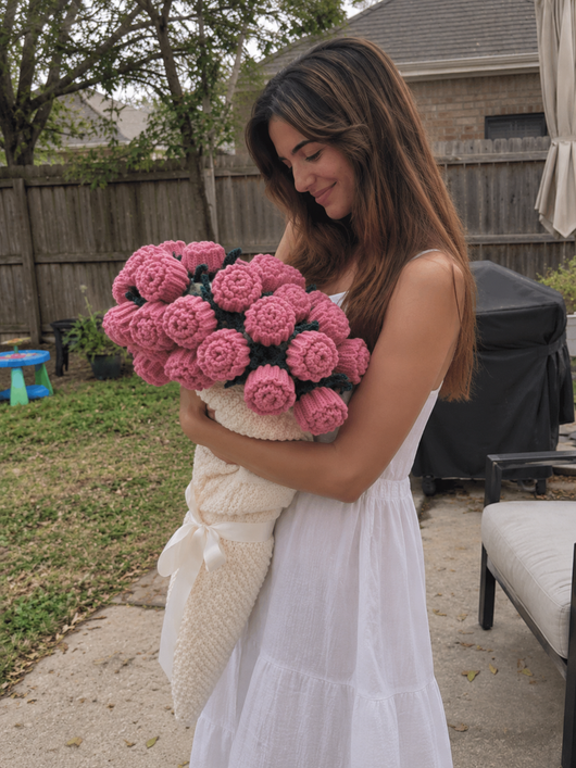 The Everpetal Bouquet Blanket